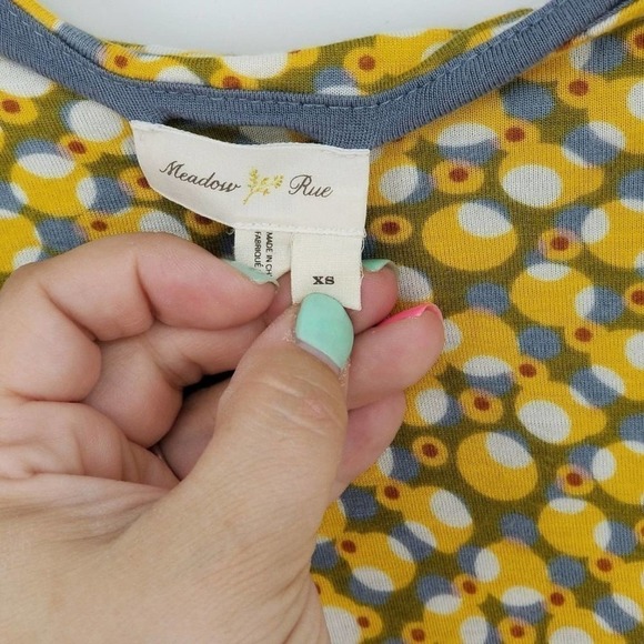 Anthropologie Meadow Rue Top XS Short Sleeve Polka Dot Cut Out Shirt Pullover - Picture 4 of 7